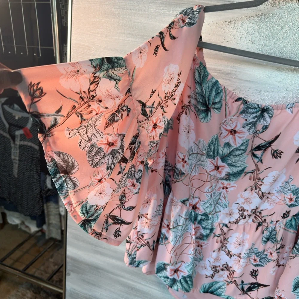 a.n.a Pink Flutter Sleeve Ruffled Blouse - Picture 5 of 11